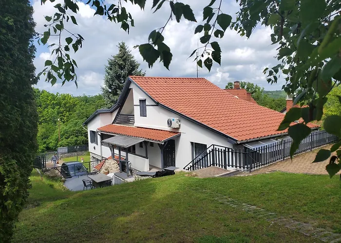 Szilvasvaradi Kemences Apartment *